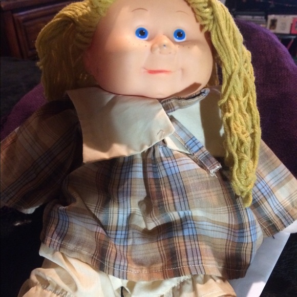 1983 blue box doll